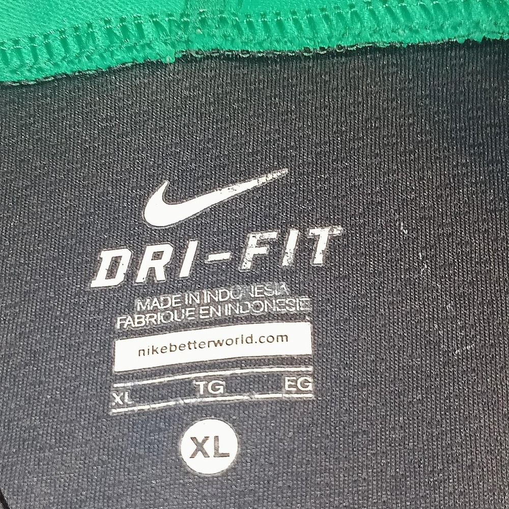 Nike pullover - Picture 4 of 4